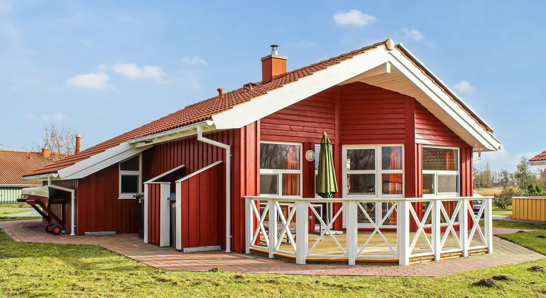 Rotes Schwedenhaus Neu-Seeland 31 mit umlaufender Terrasse